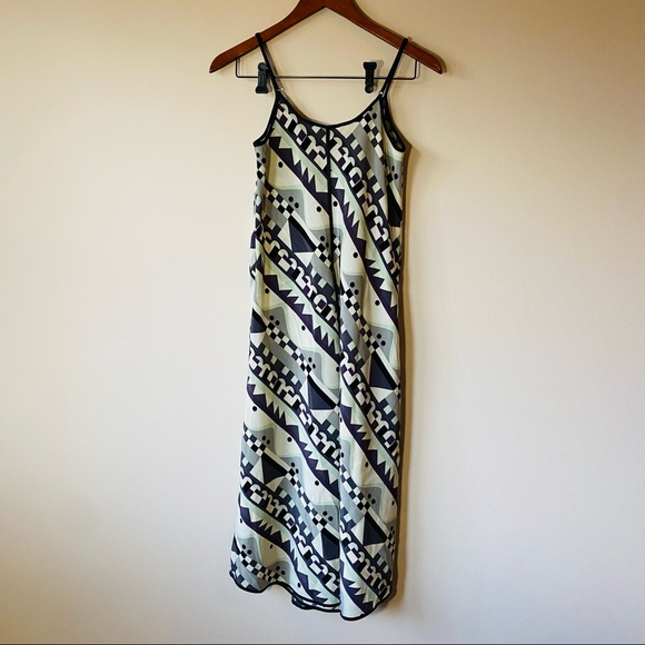 Viva Vena! Thunderbird Trapeze Dress - Picture 2 of 4